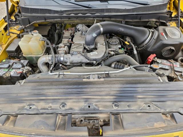 Nissan Titan Sl Image 6