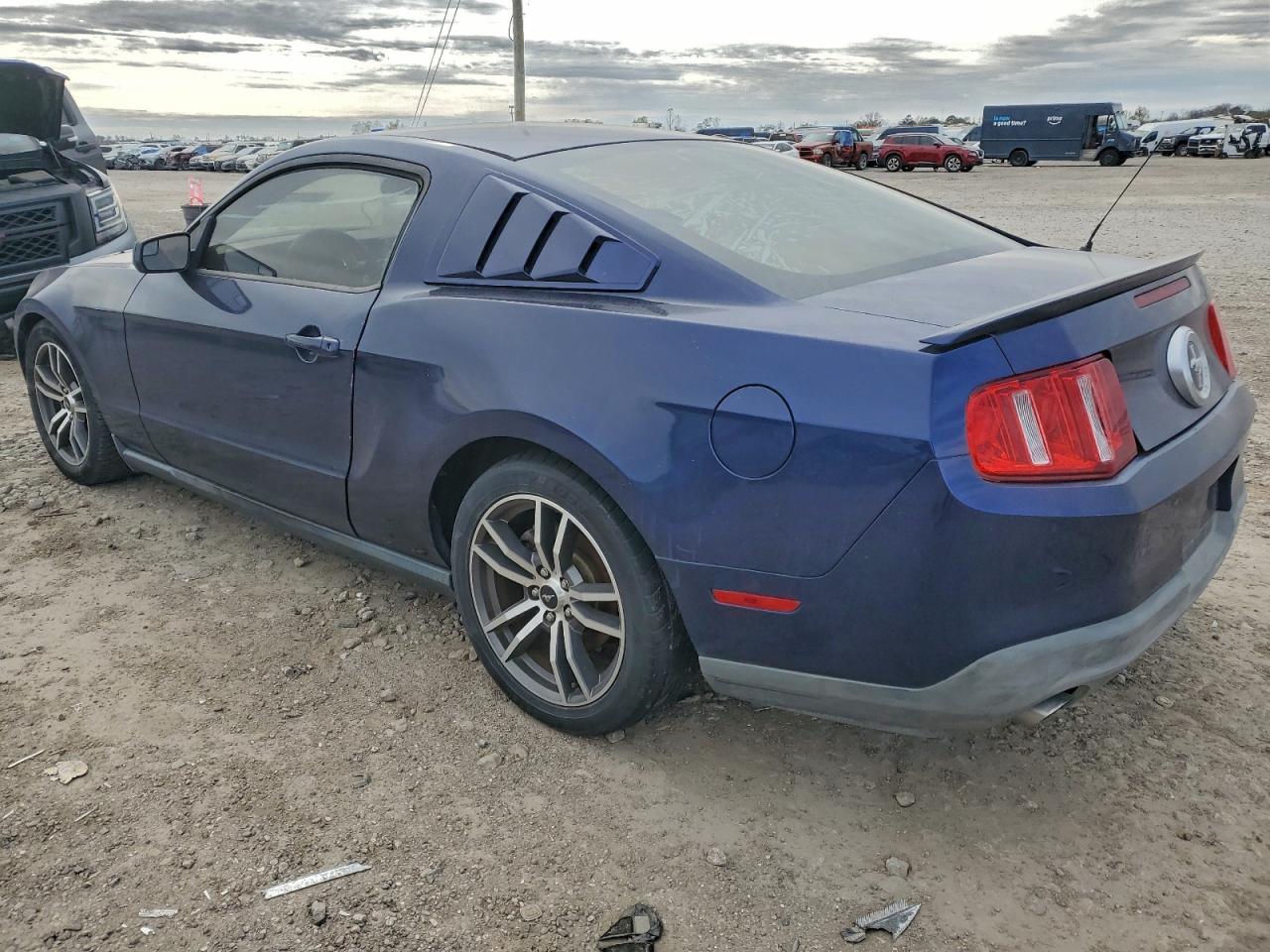 Ford Mustang Image 6