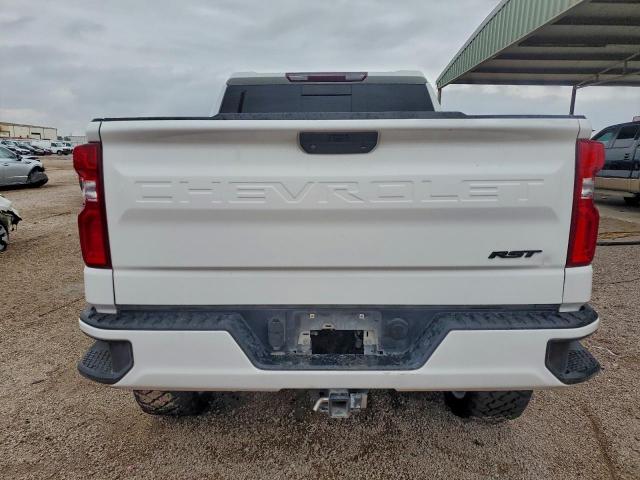 Chevrolet Silverado C1500 Rst Image 11