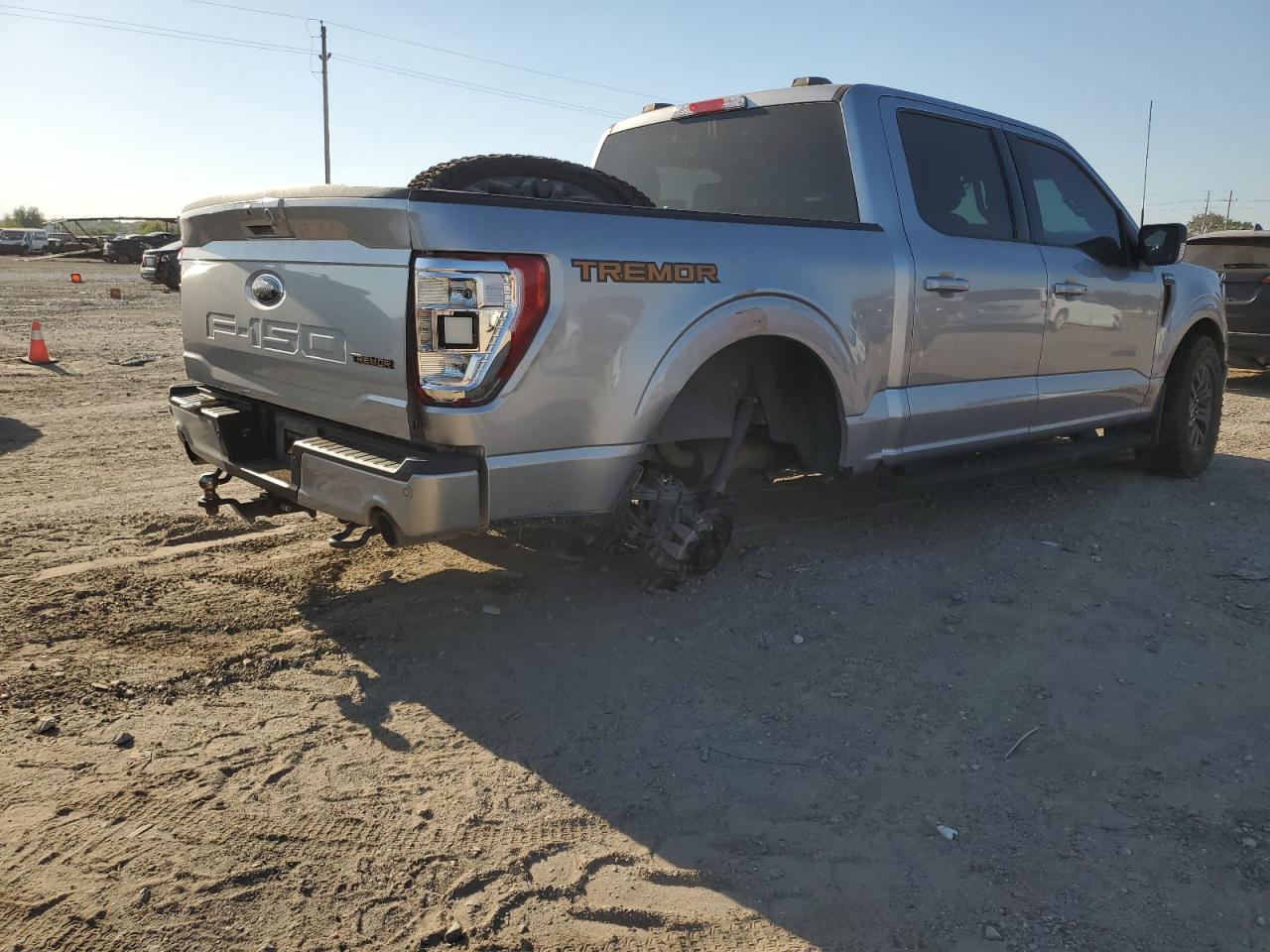 Ford F-150 Supercrew Image 8