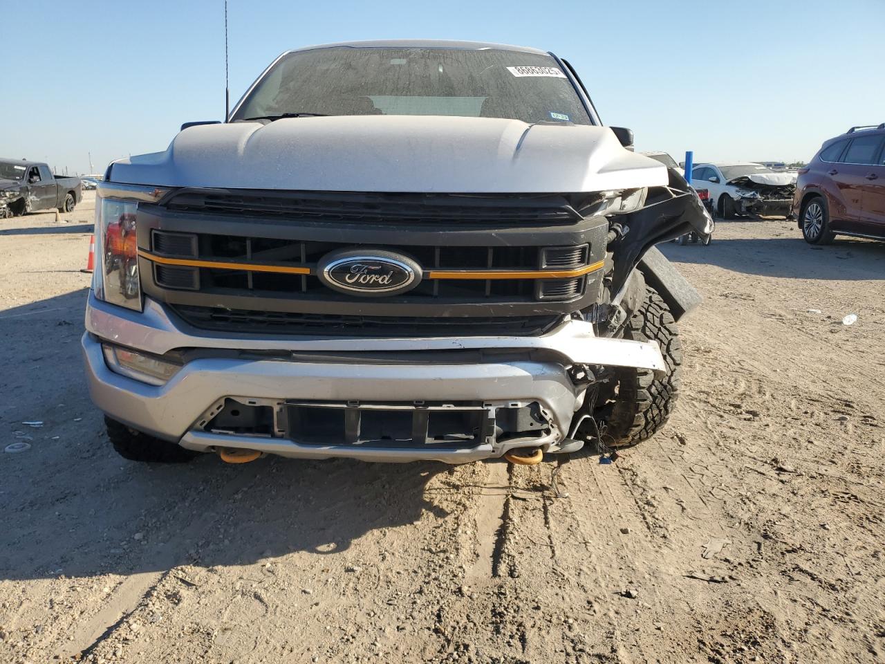 Ford F-150 Supercrew Image 2