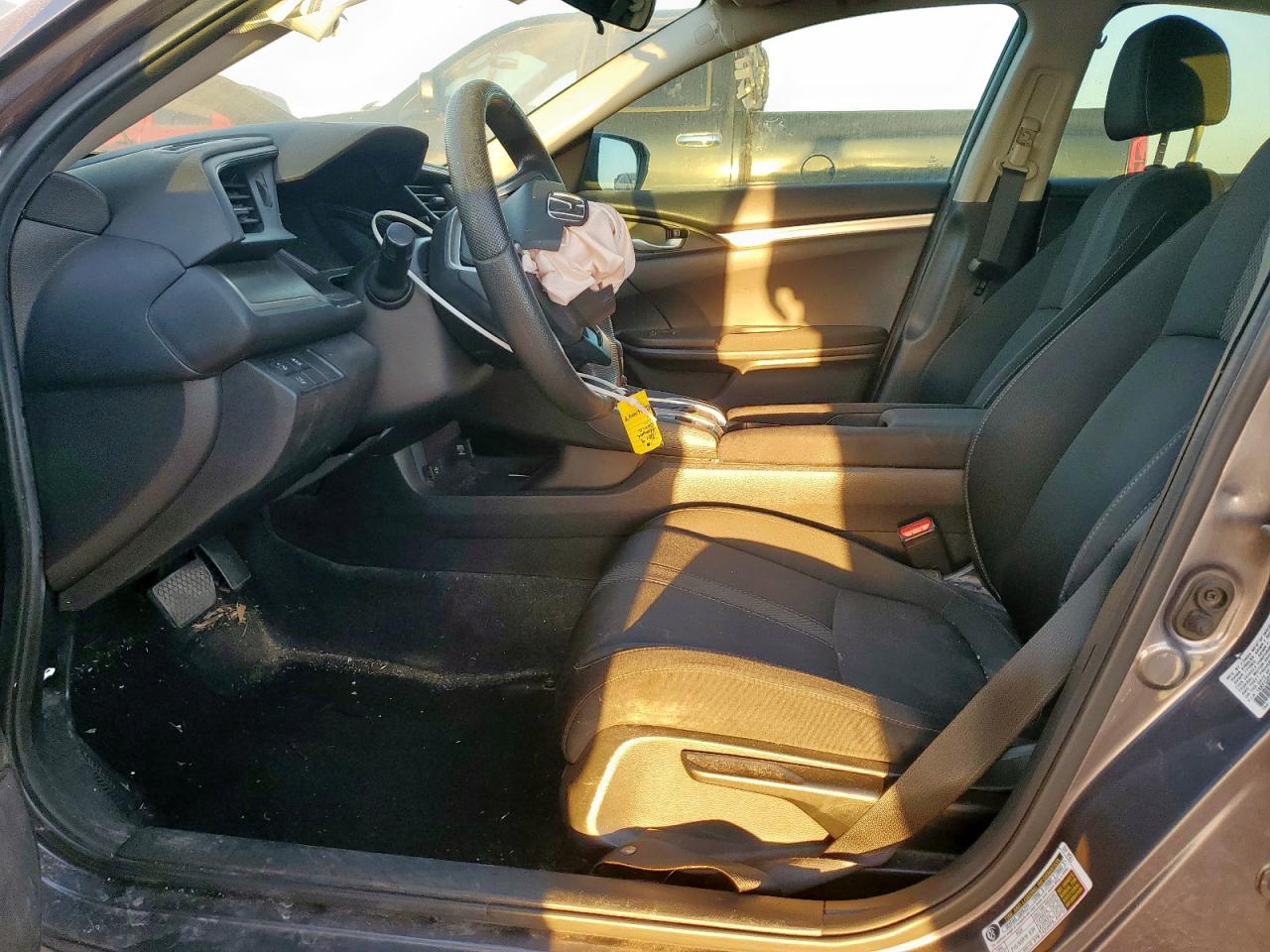 Honda Civic Lx Image 2