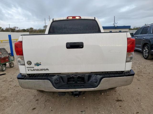 Toyota Tundra Crewmax Sr5 Image 3