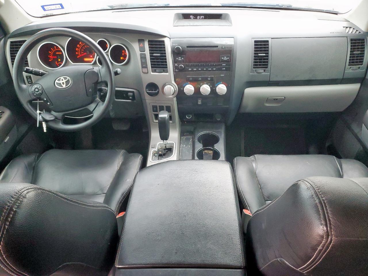 Toyota Tundra Crewmax Sr5 Image 4