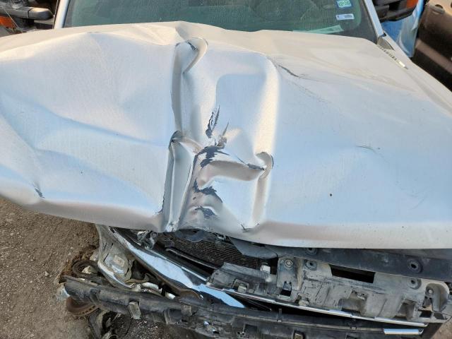 Chevrolet Silverado K2500 Heavy Duty Image 7