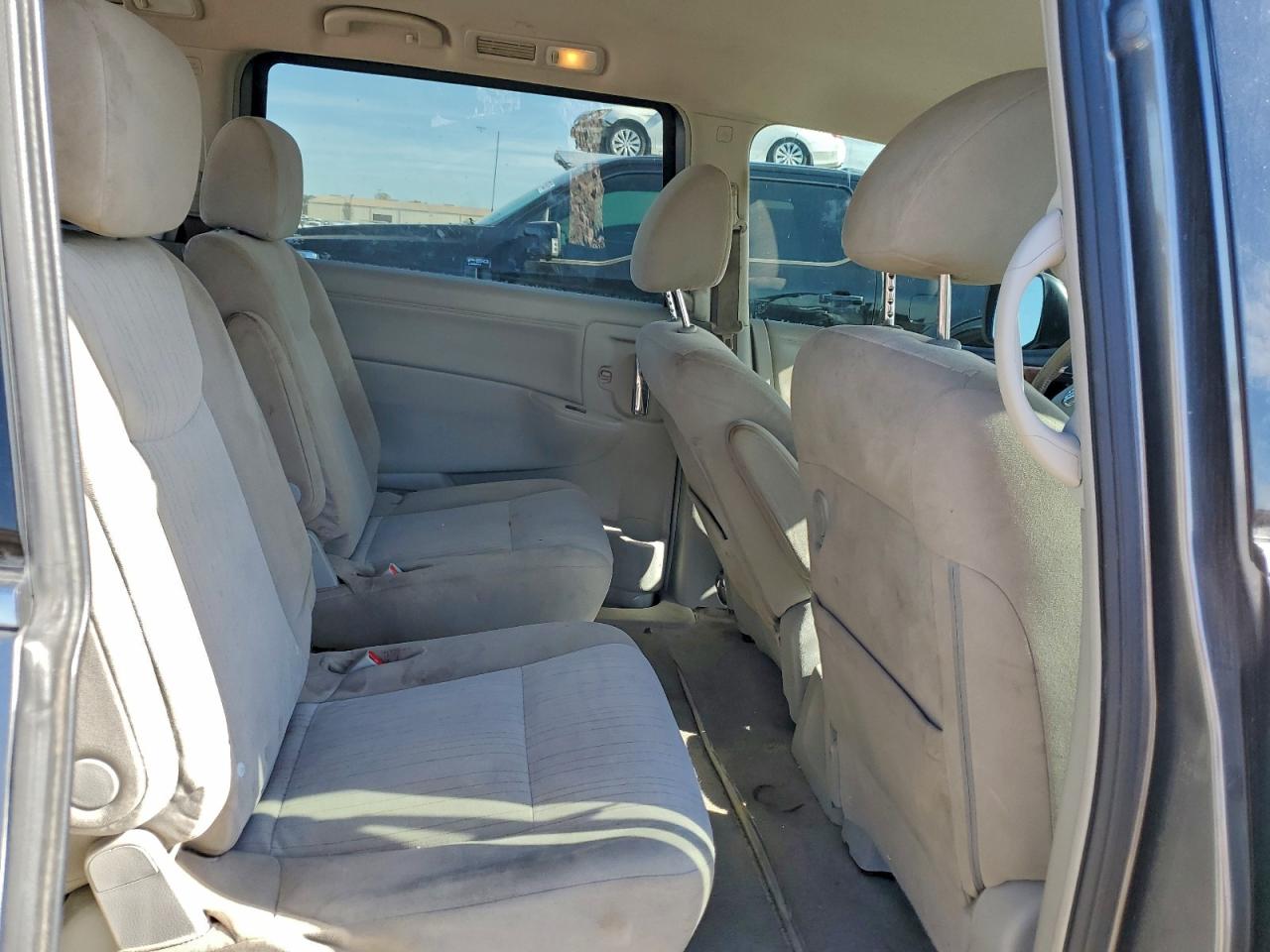 Nissan Quest S Image 13