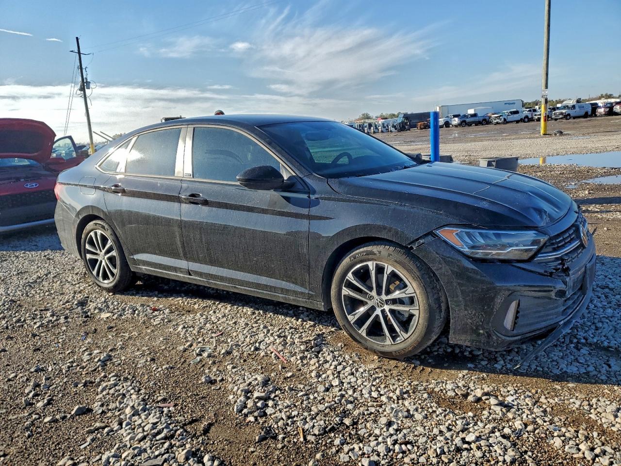 Volkswagen Jetta Sport Image 3