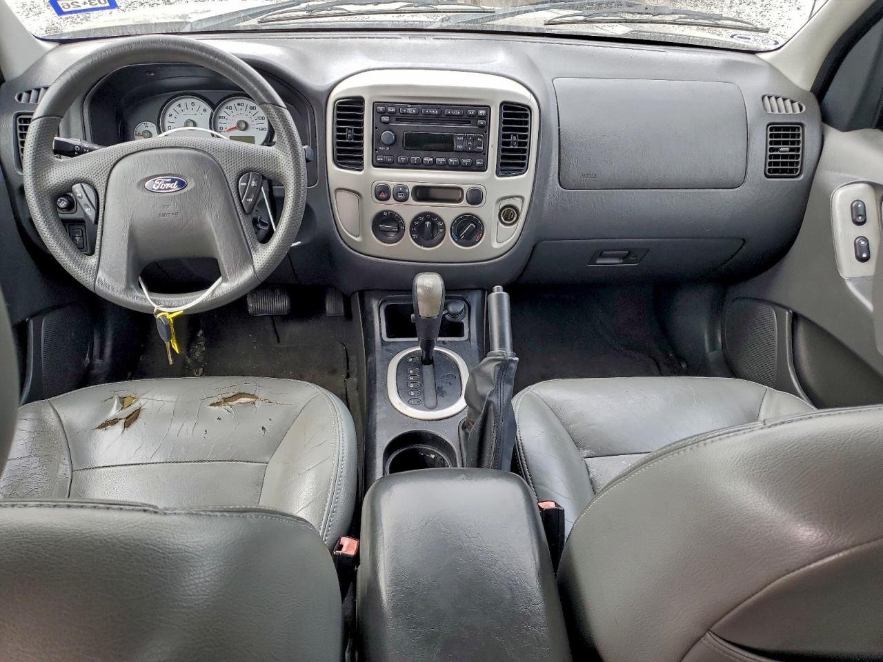 Ford Escape Xlt Image 8