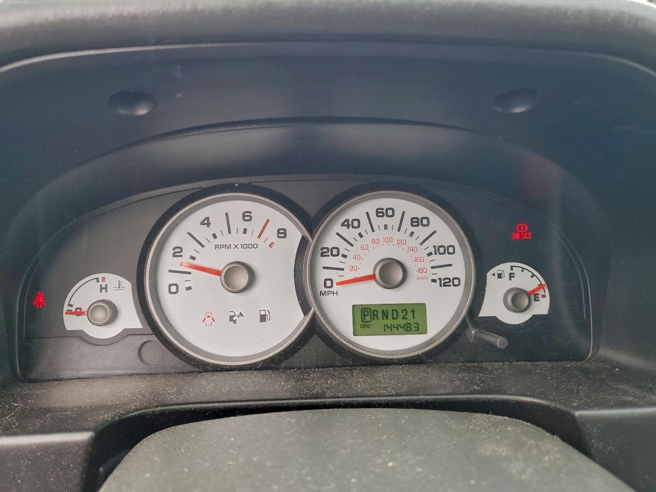 Ford Escape Xlt Image 9