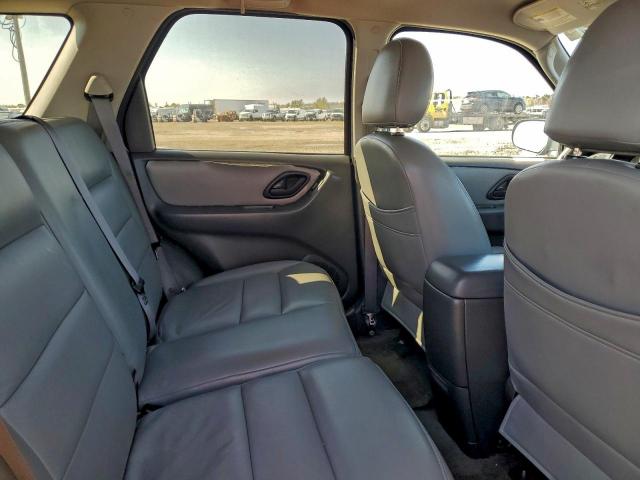 Ford Escape Xlt Image 7