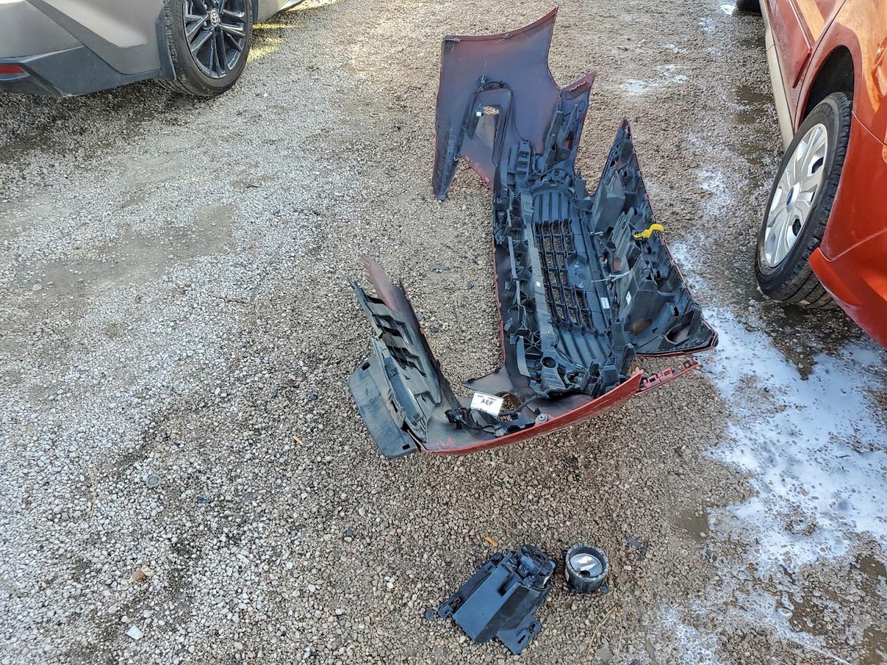 Ford Transit Xlt Image 12