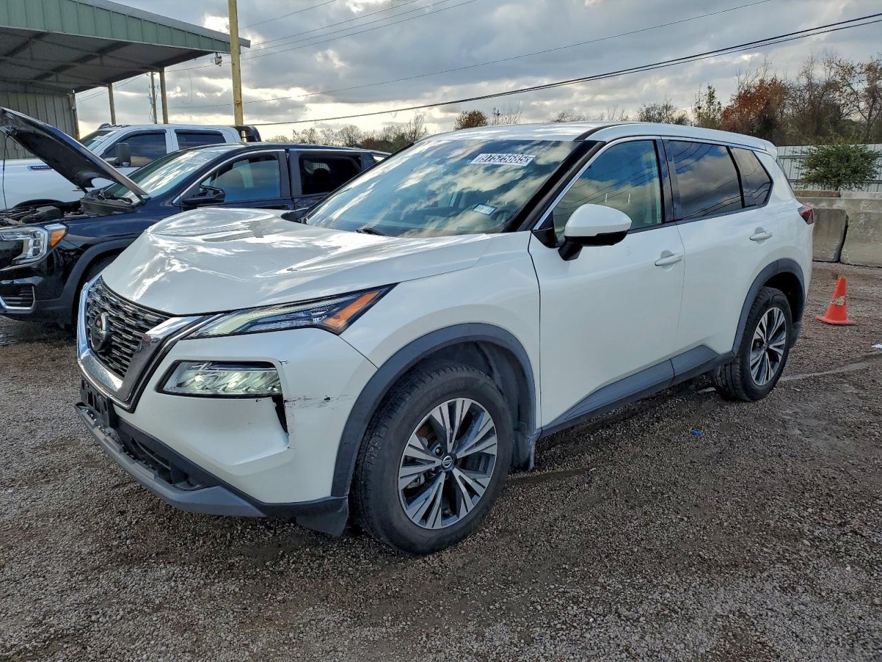 Nissan Rogue Sv Image 1