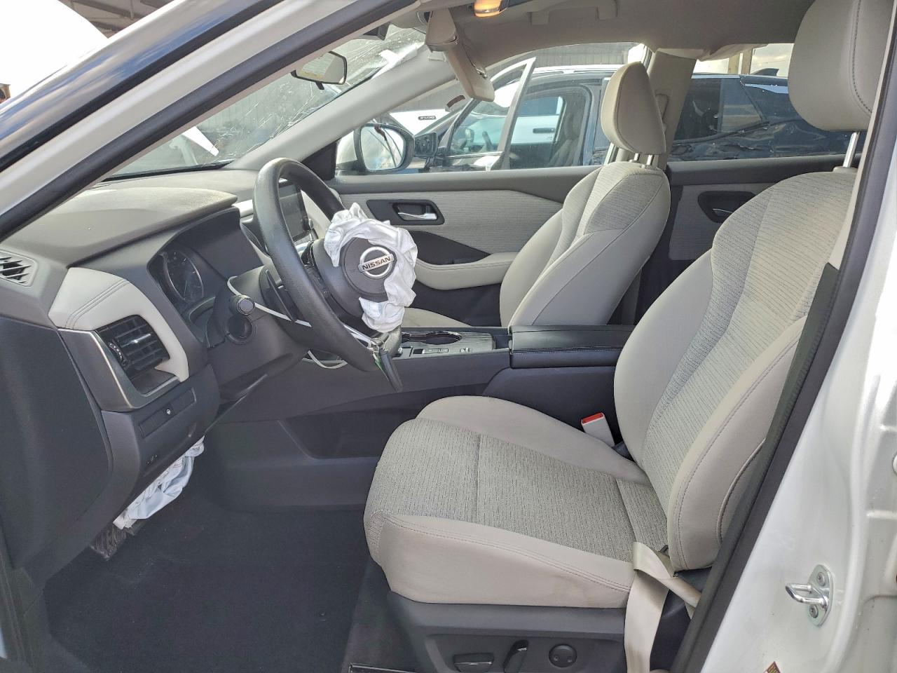 Nissan Rogue Sv Image 5