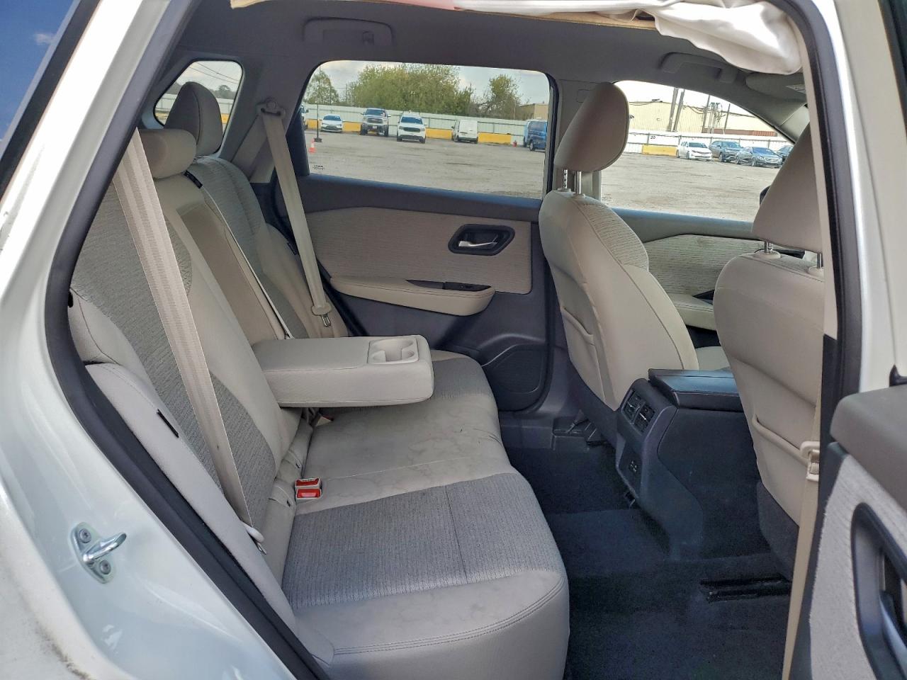 Nissan Rogue Sv Image 12