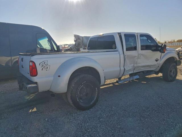 Ford F-350 Super Duty Image 8