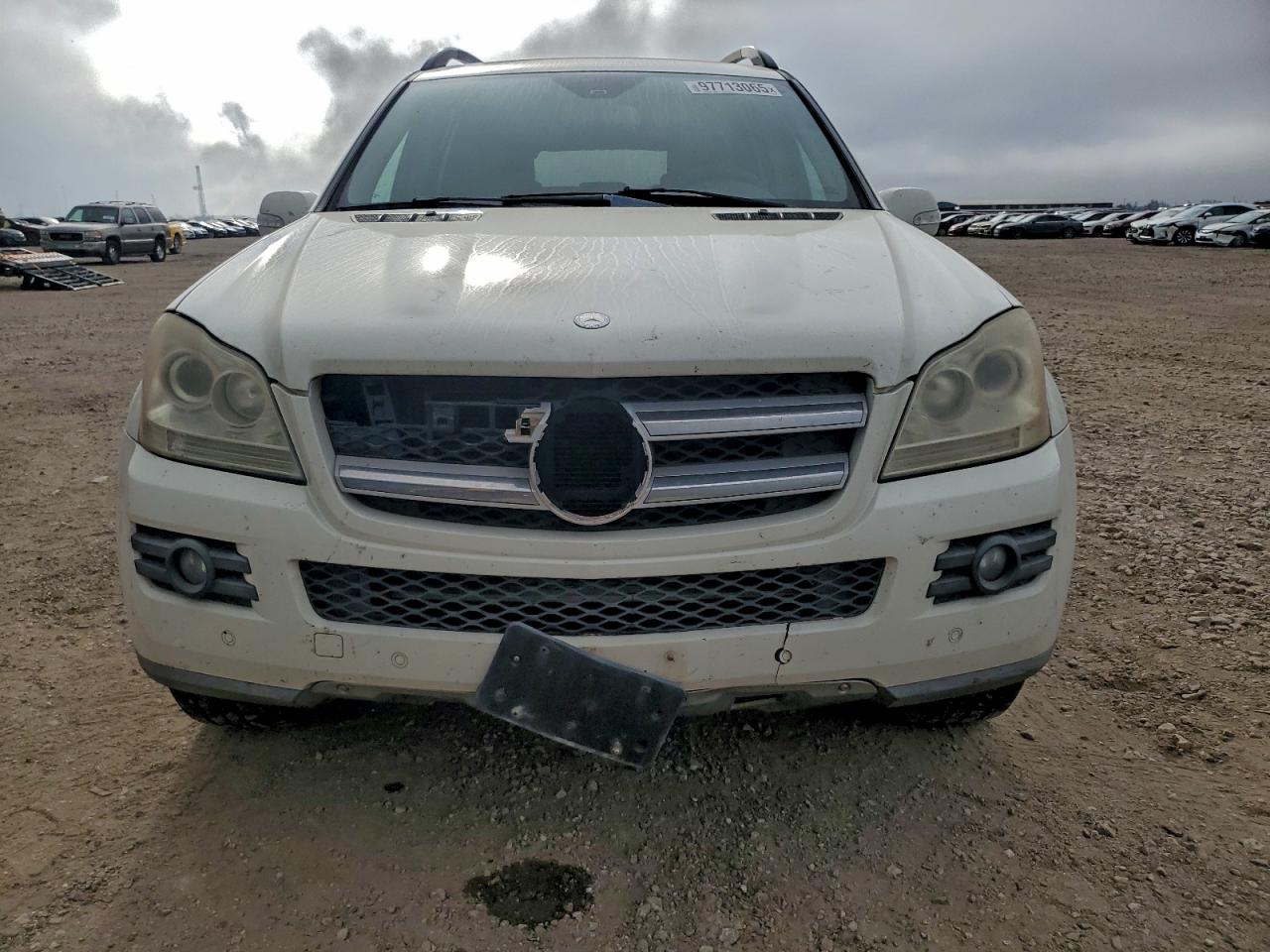 Mercedes-Benz G-Class 450 4matic Image 9