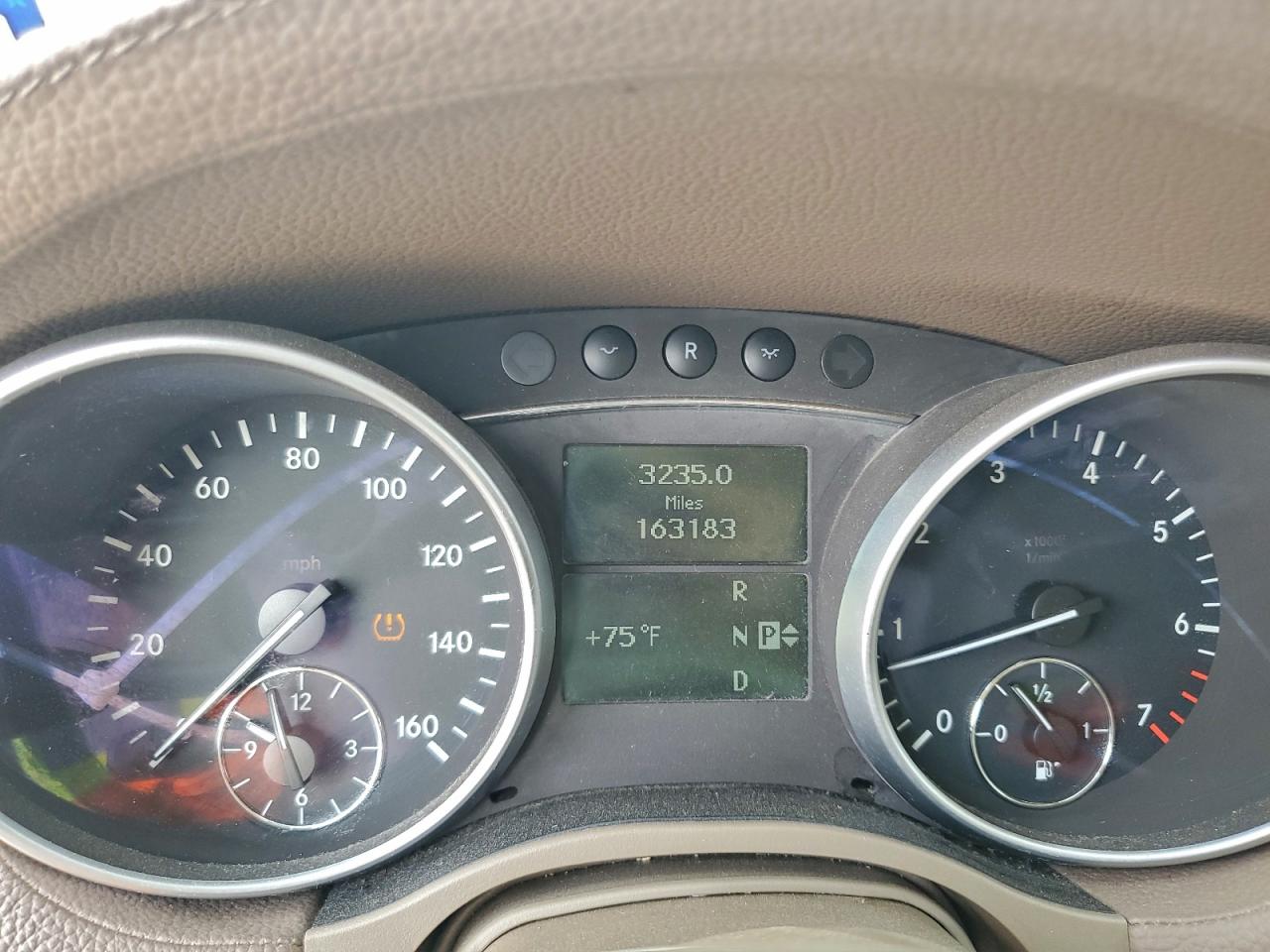 Mercedes-Benz G-Class 450 4matic Image 6