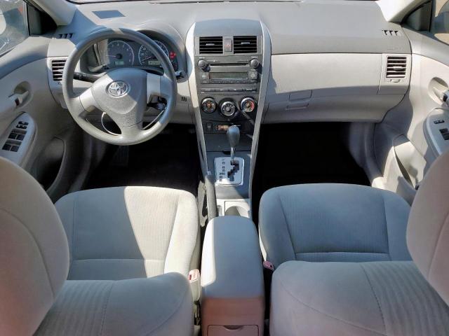 Toyota Corolla Base Image 9