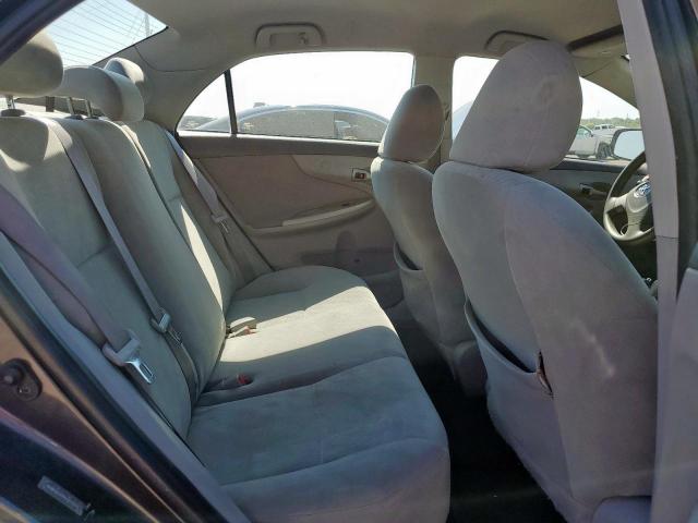 Toyota Corolla Base Image 2