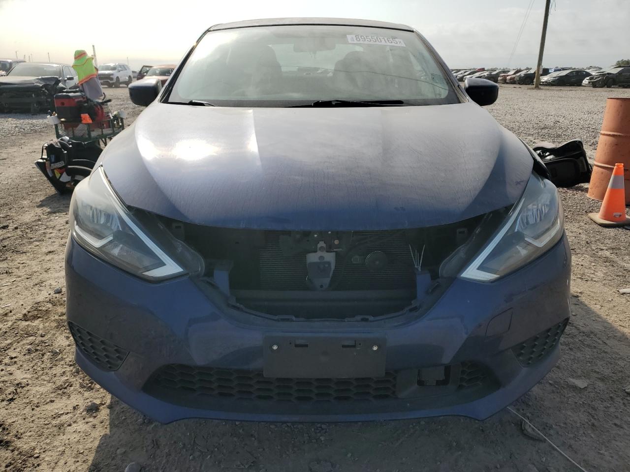 Nissan Sentra S Image 4