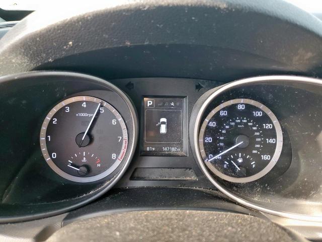 Hyundai SANTA FE Image 8