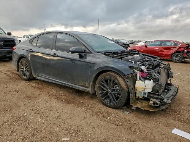 Toyota Camry Xse Image 3