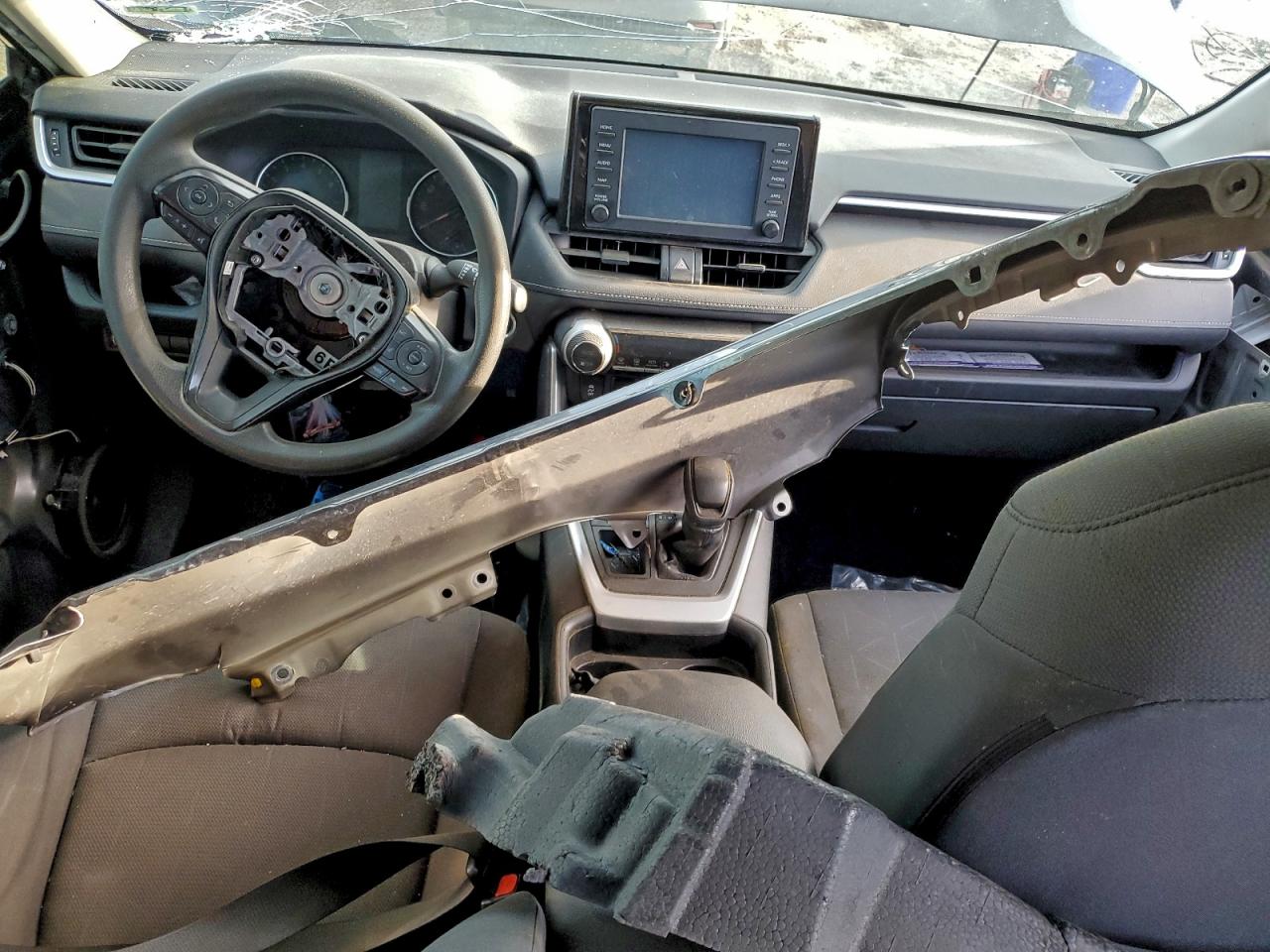 Toyota RAV4 Xle Image 13