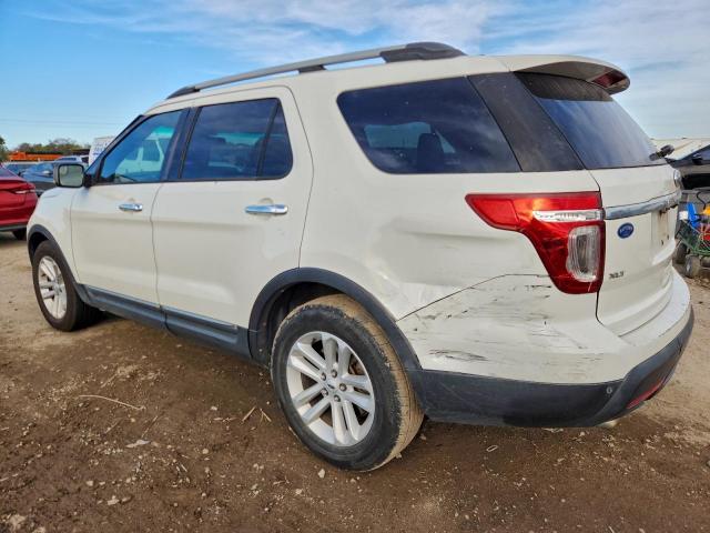 Ford Explorer Xlt Image 4
