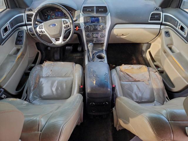 Ford Explorer Xlt Image 2