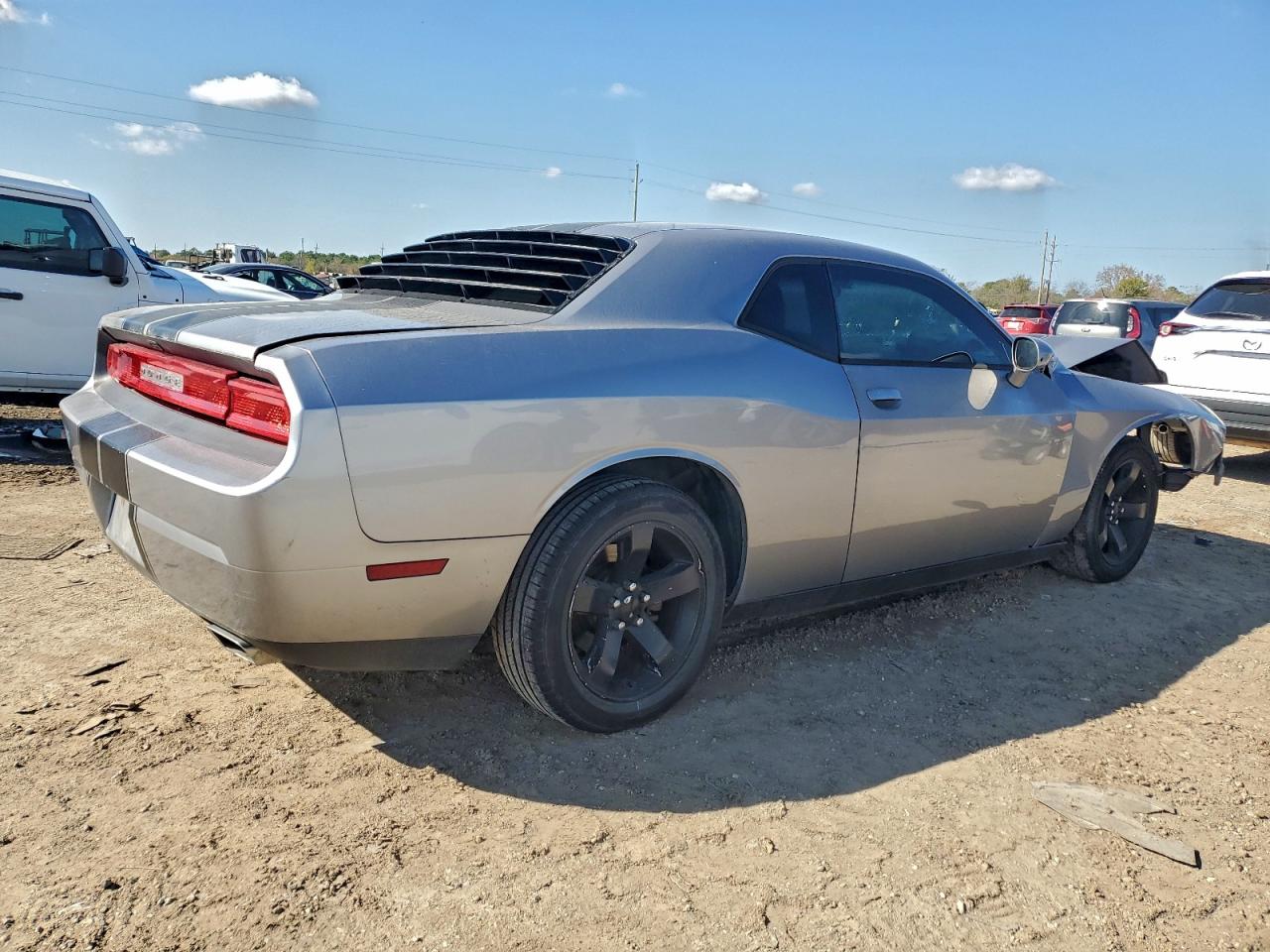 Dodge Challenger Sxt Image 5