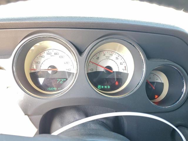 Dodge Challenger Sxt Image 10