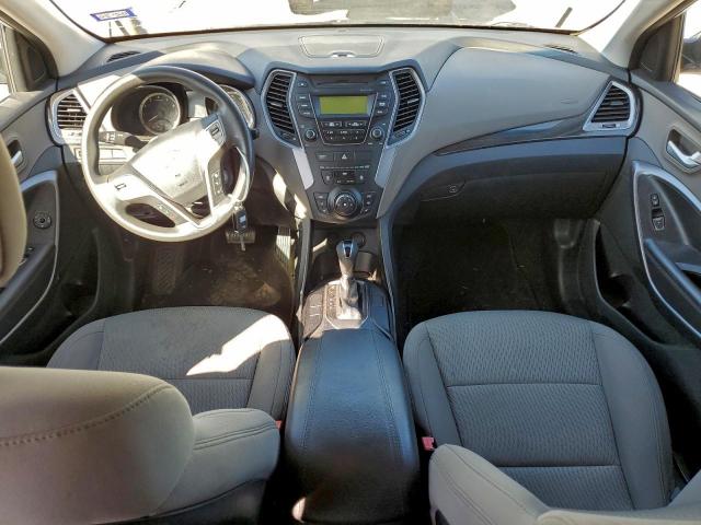 Hyundai SANTA FE Image 8