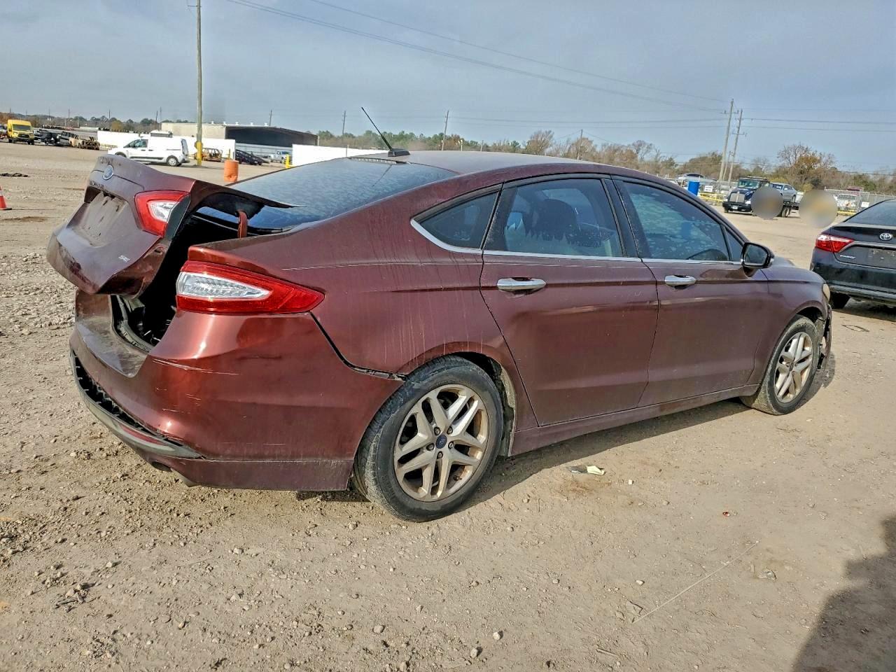 Ford Fusion Se Image 5