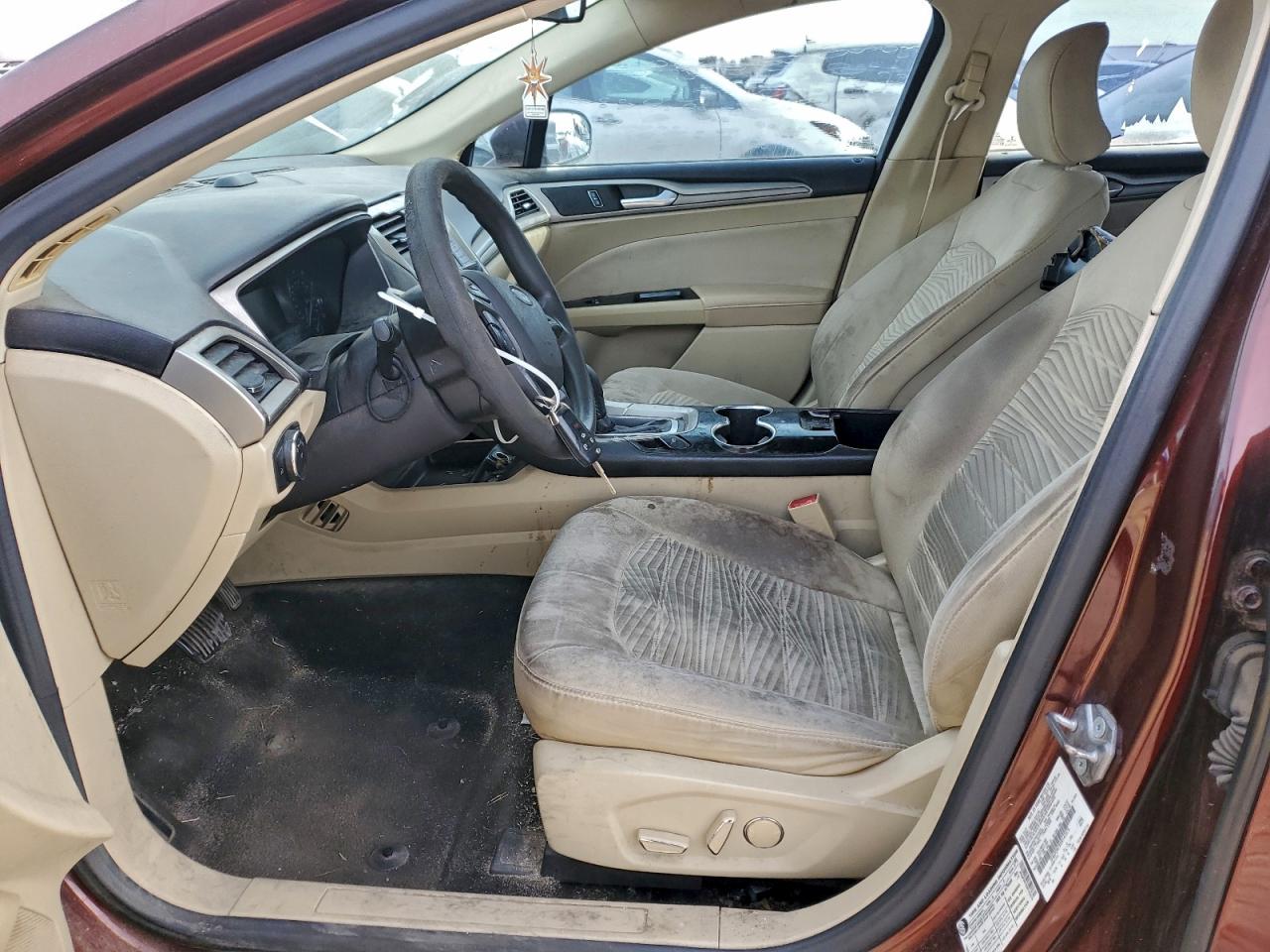 Ford Fusion Se Image 7