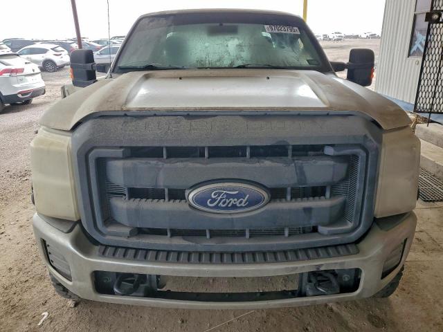 Ford F-250 Super Duty Image 11
