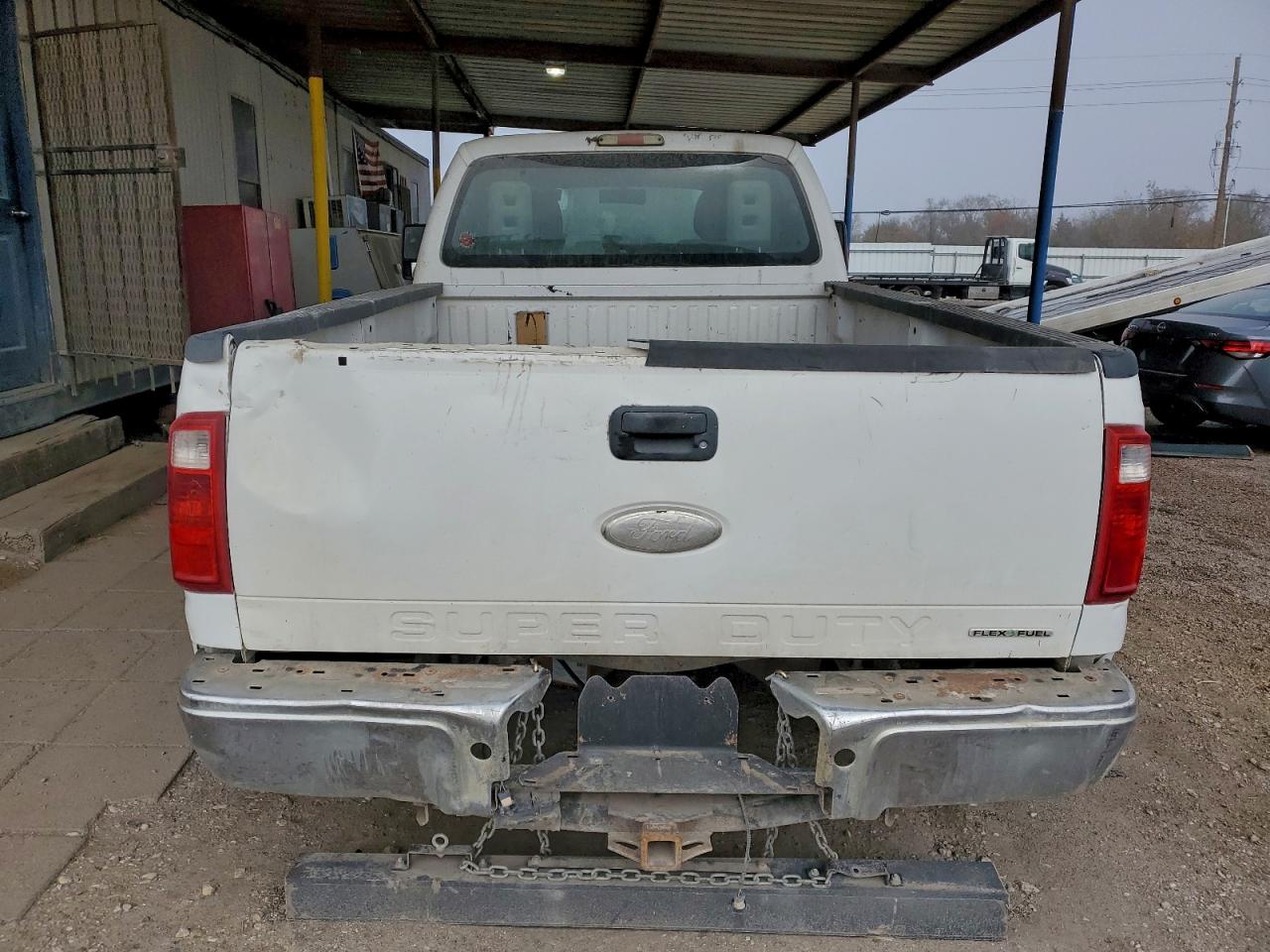 Ford F-250 Super Duty Image 3