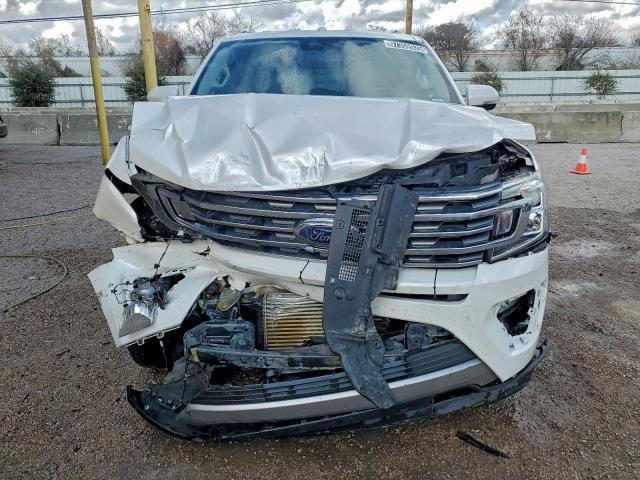 Ford Expedition Max Xlt Image 9