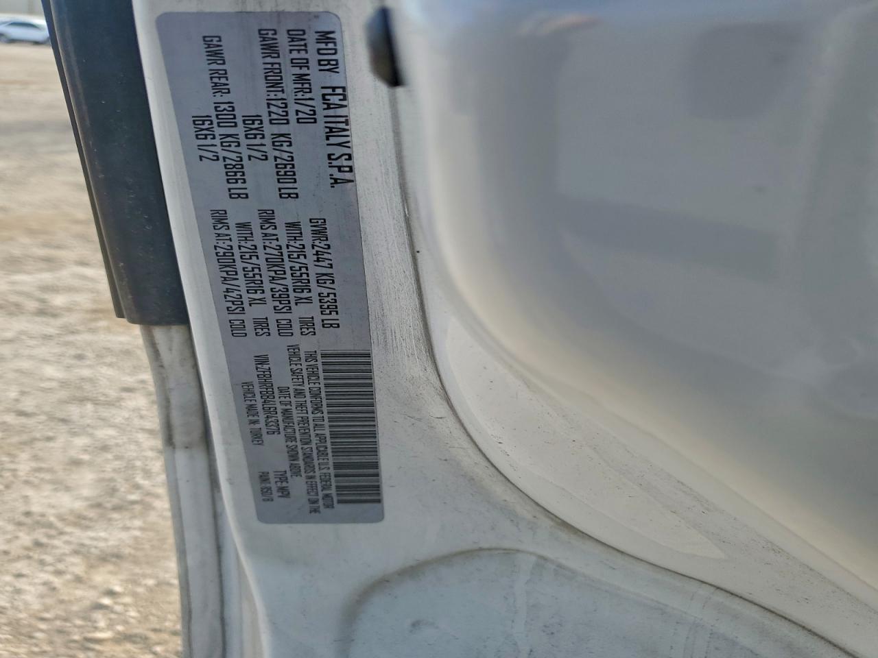 Ram Promaster Slt Image 10