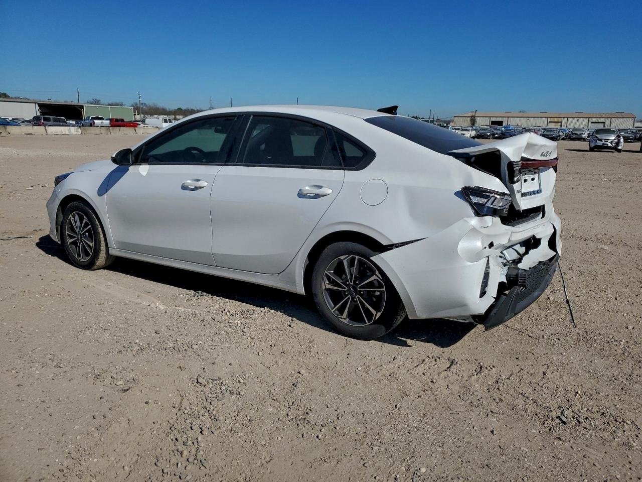 Kia Forte Lx Image 12