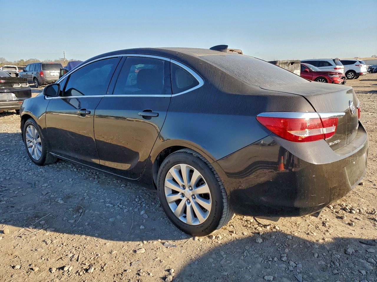 Buick Verano Image 2