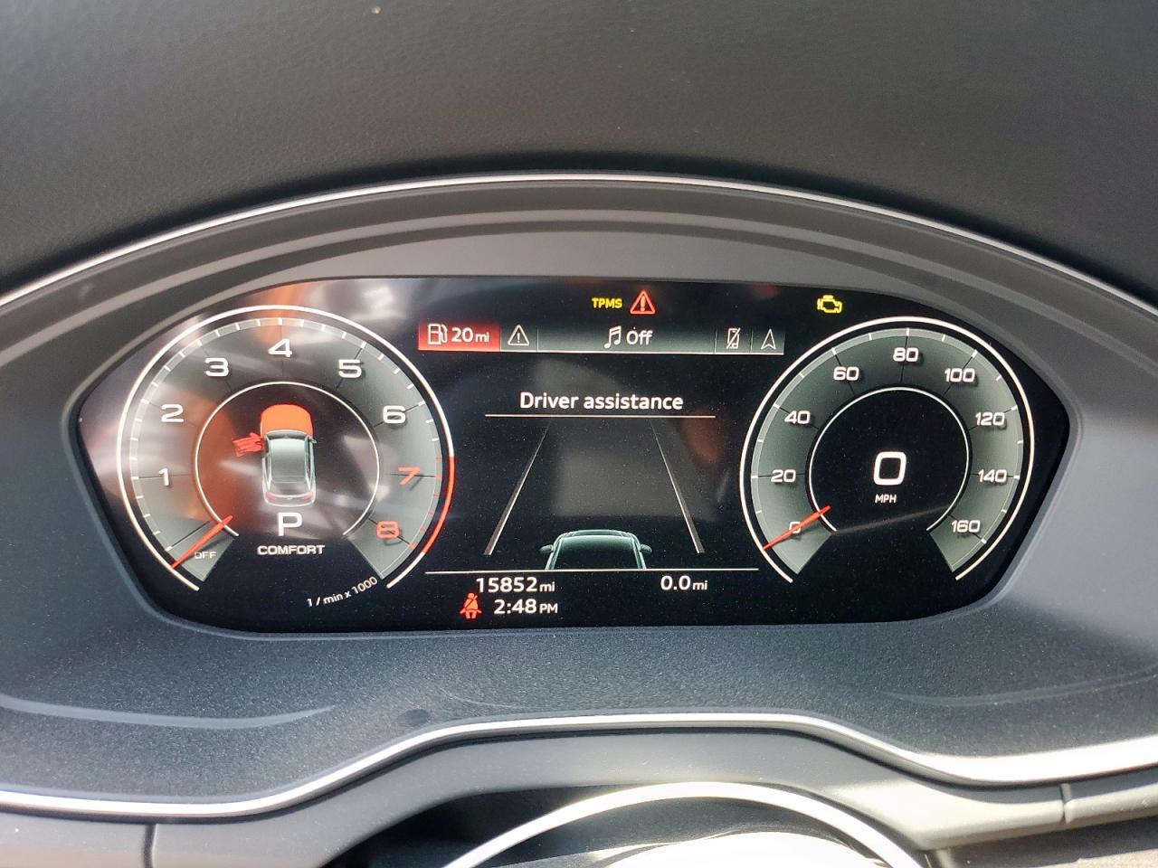 Audi Q5 Premium Plus 45 Image 2