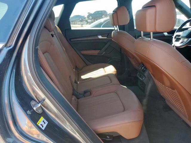 Audi Q5 Premium Plus 45 Image 8