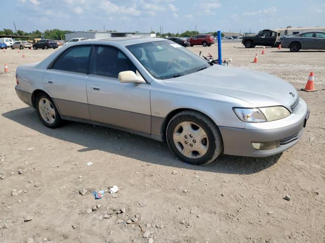 Lexus Es 300 Image 8