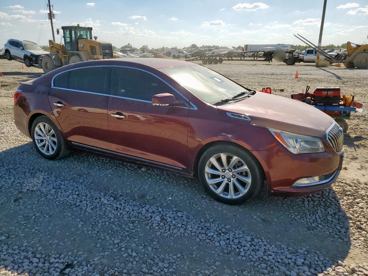 Buick LaCrosse Image 3
