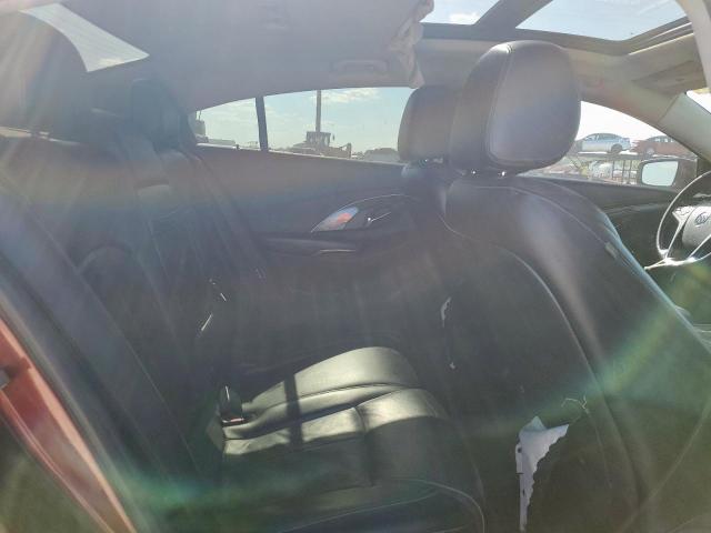 Buick LaCrosse Image 7