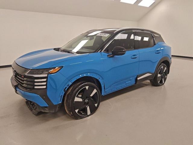  Salvage Nissan Kicks