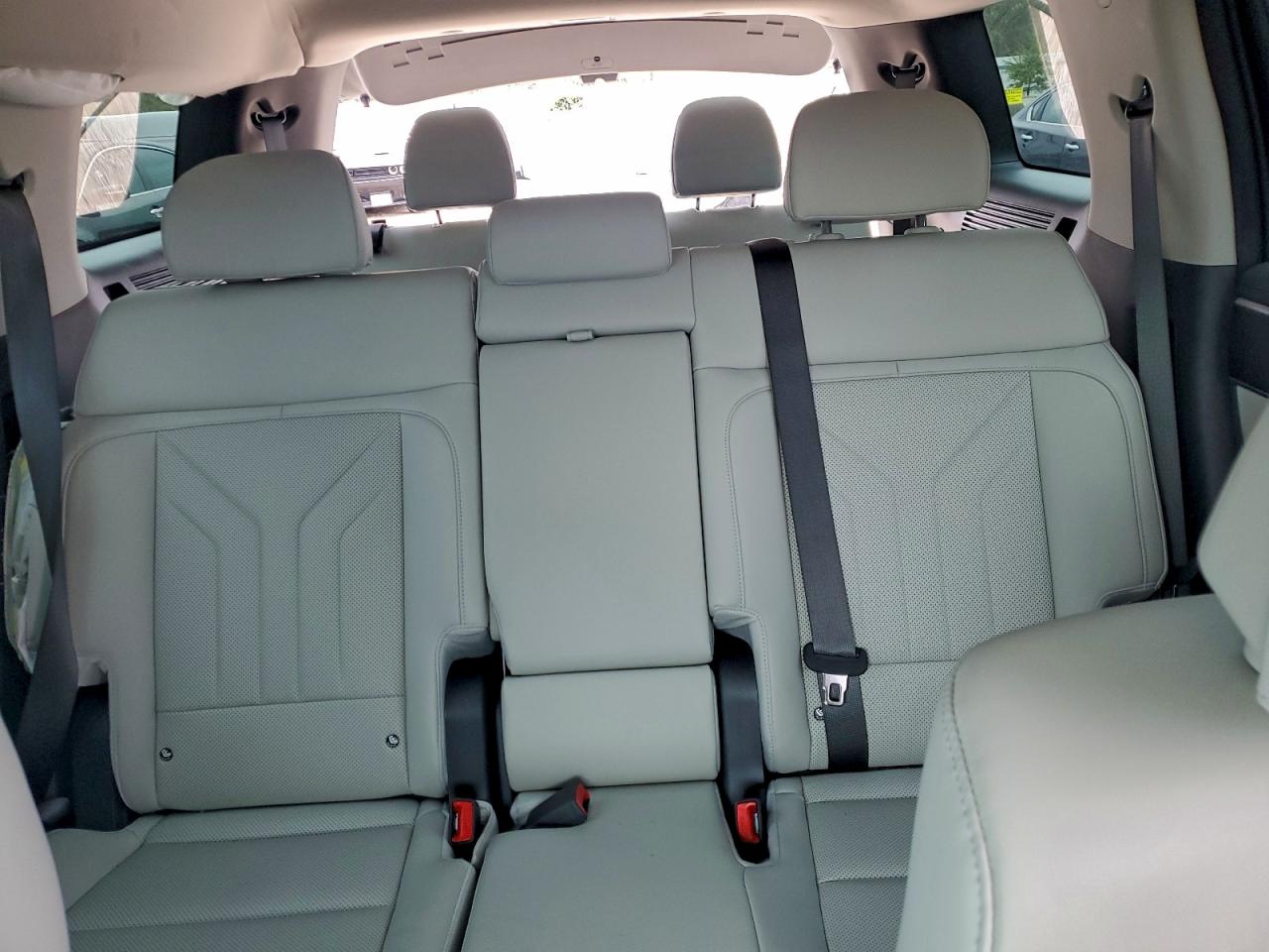 Hyundai SANTA FE Sel Image 6