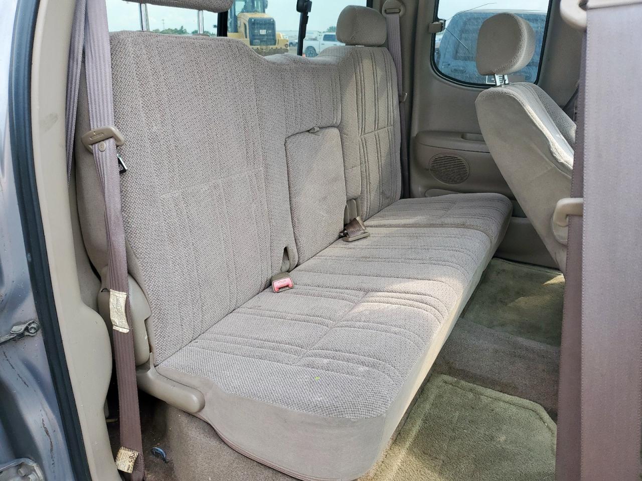 Toyota Tundra Access Cab Image 12