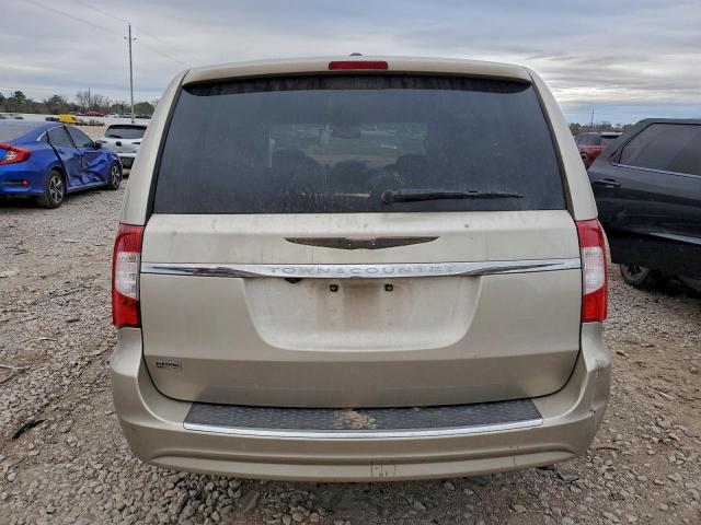 Chrysler Minivan Touring Image 8