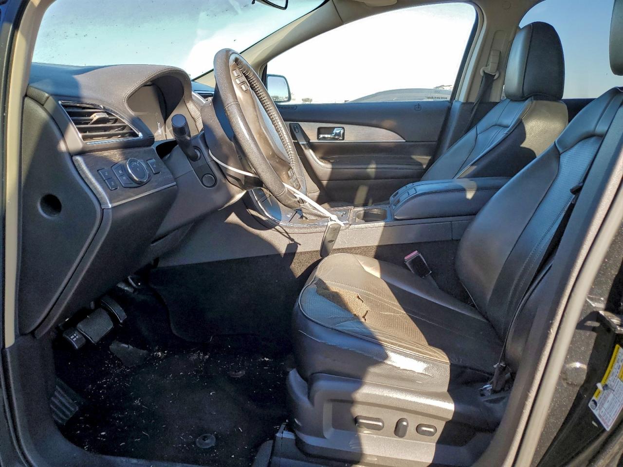 Lincoln MKX Image 11